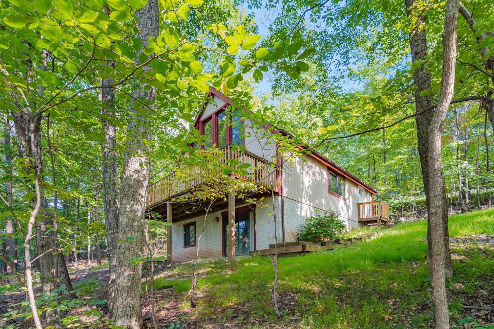 Modern Chalet Cabin W Hot Tub, Deck&Grill, & Wifi! Inwood Luaran gambar